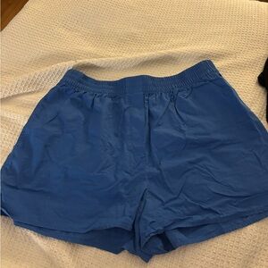 Aritzia Babaton Blue boxer style shorts